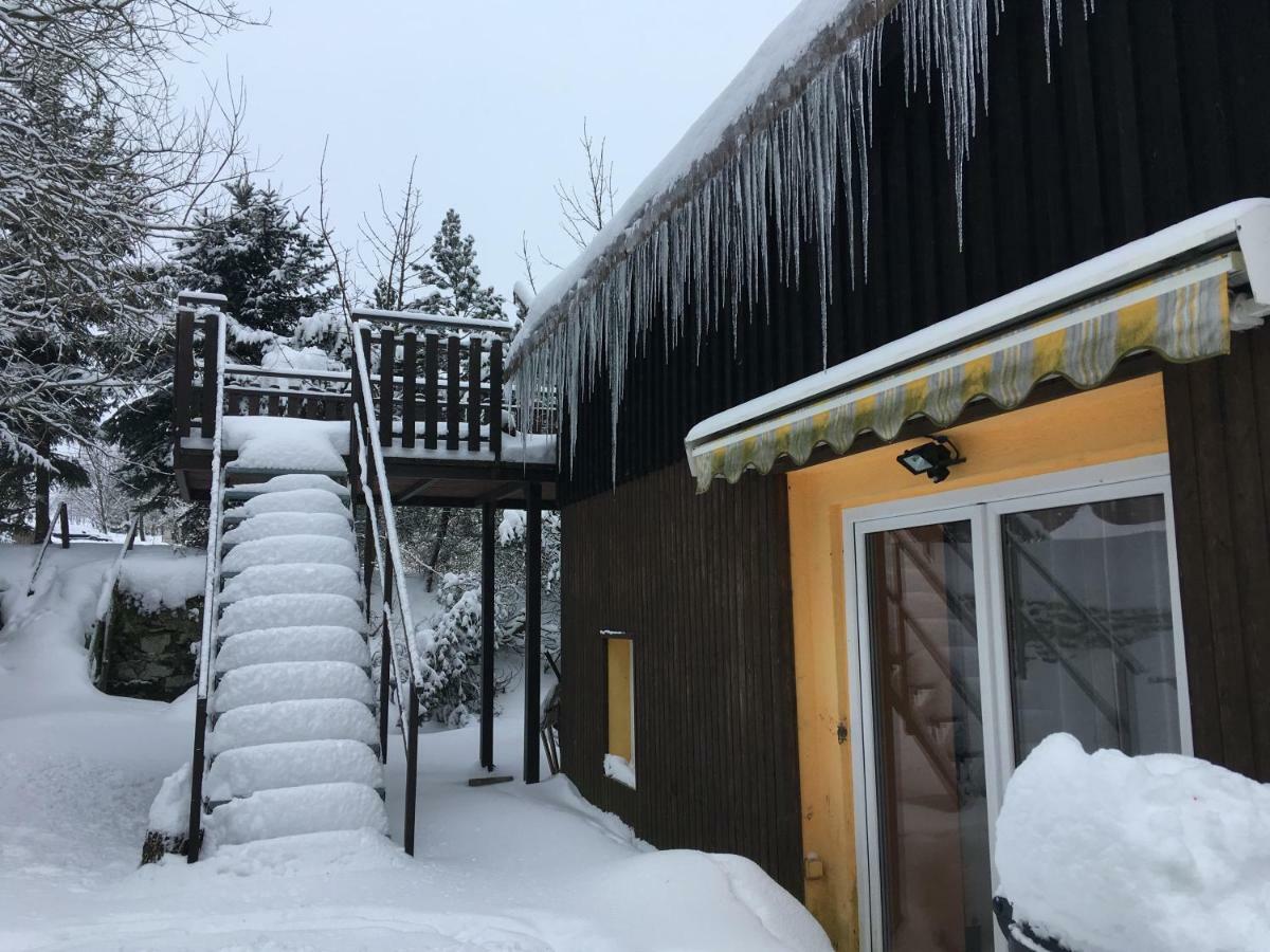 Medvedi Boudy Villa Loučná pod Klínovcem Exteriör bild