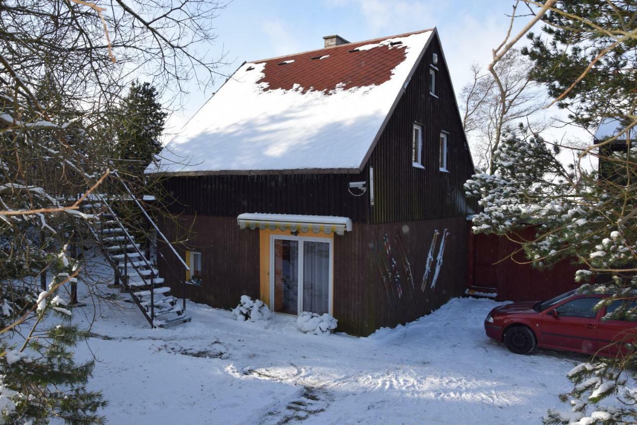 Medvedi Boudy Villa Loučná pod Klínovcem Exteriör bild